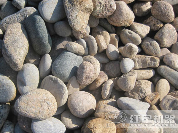 河卵石—机制砂石的主要原料之一